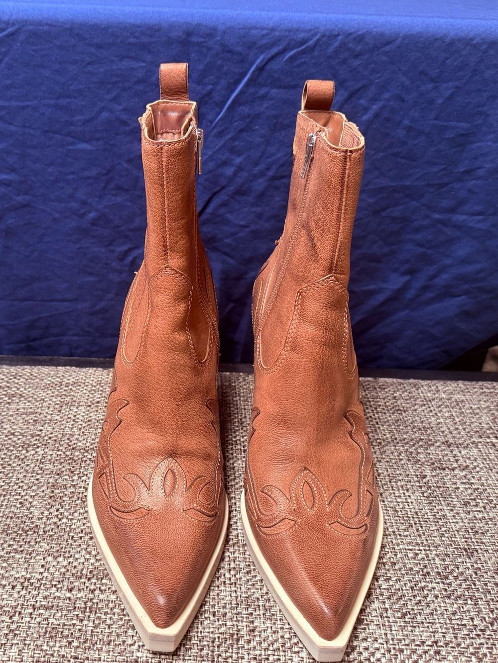Dolce Vita Tan Brown Pointed-Toe Leather Heeled Ankle Boots